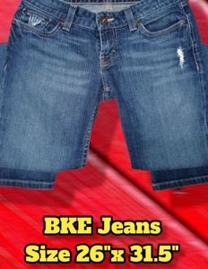 BKE Jeans size 26" x 31.5"